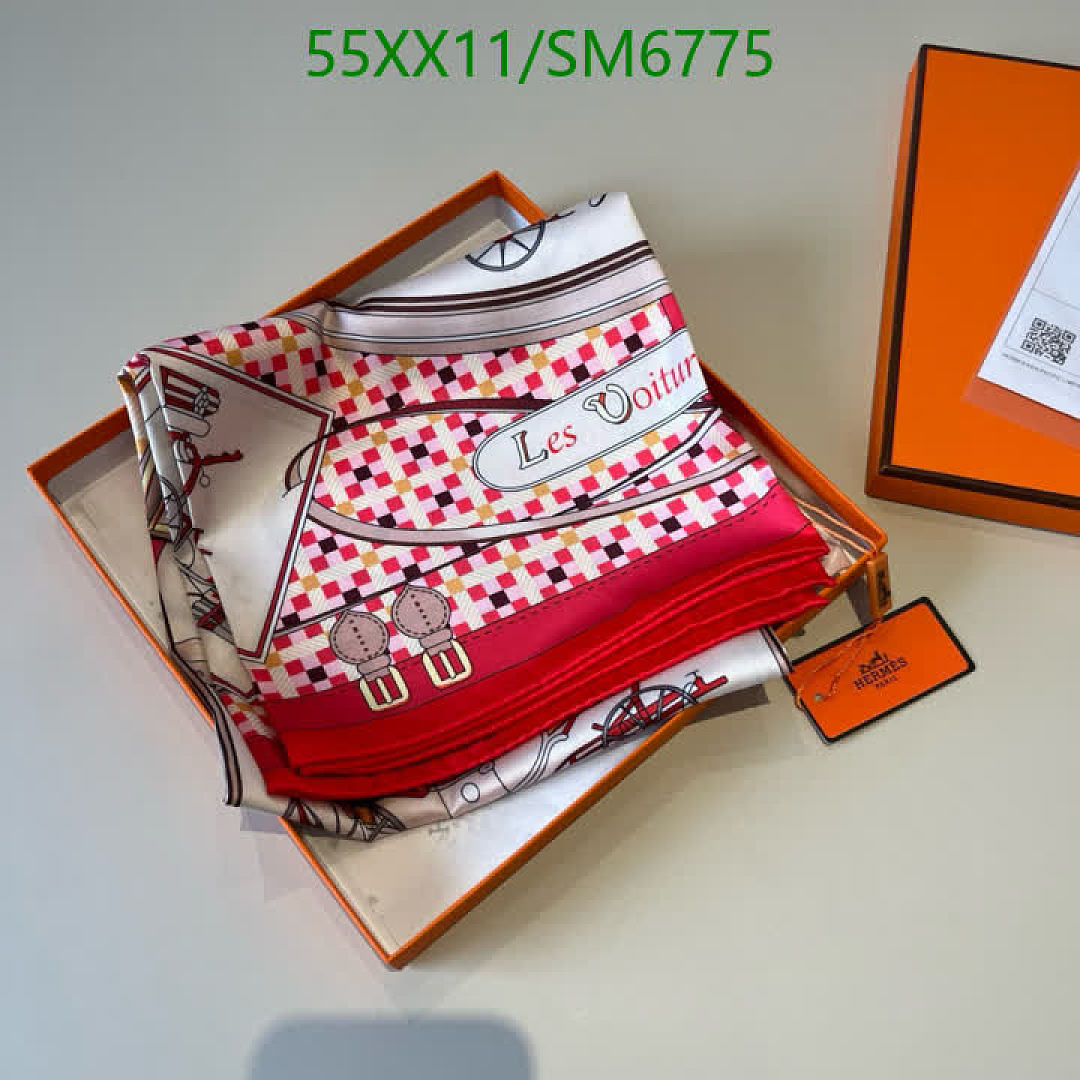Hermes-Scarf Code: SM6775 $: 55USD