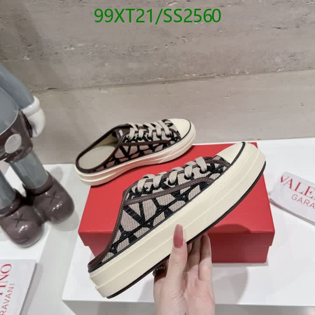 Valentino-Men shoes Code: SS2560 $: 99USD