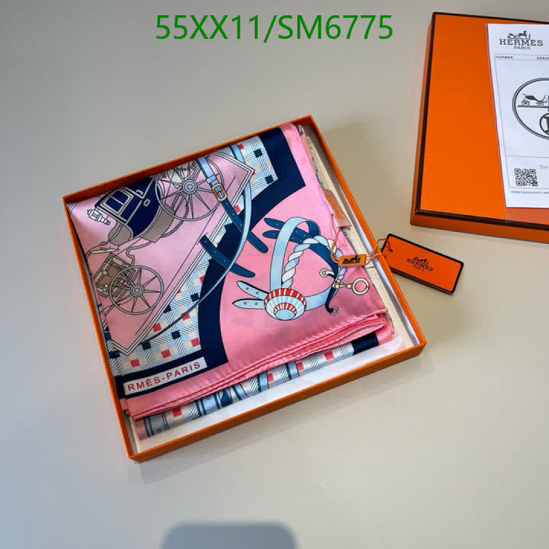 Hermes-Scarf Code: SM6775 $: 55USD