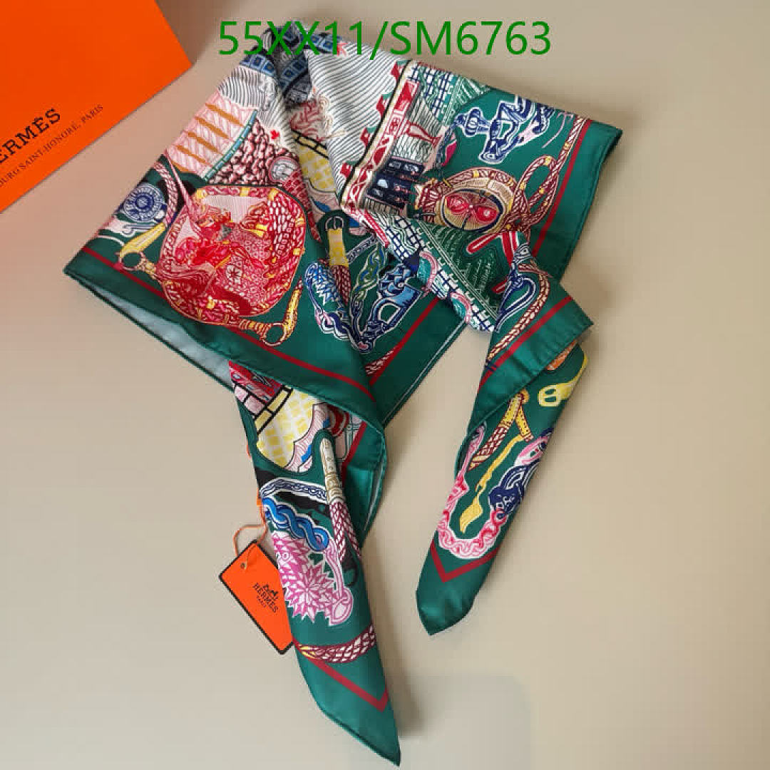Hermes-Scarf Code: SM6763 $: 55USD