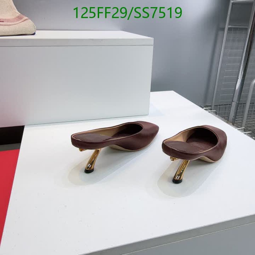 Ferragamo-Women Shoes Code: SS7519 $: 125USD