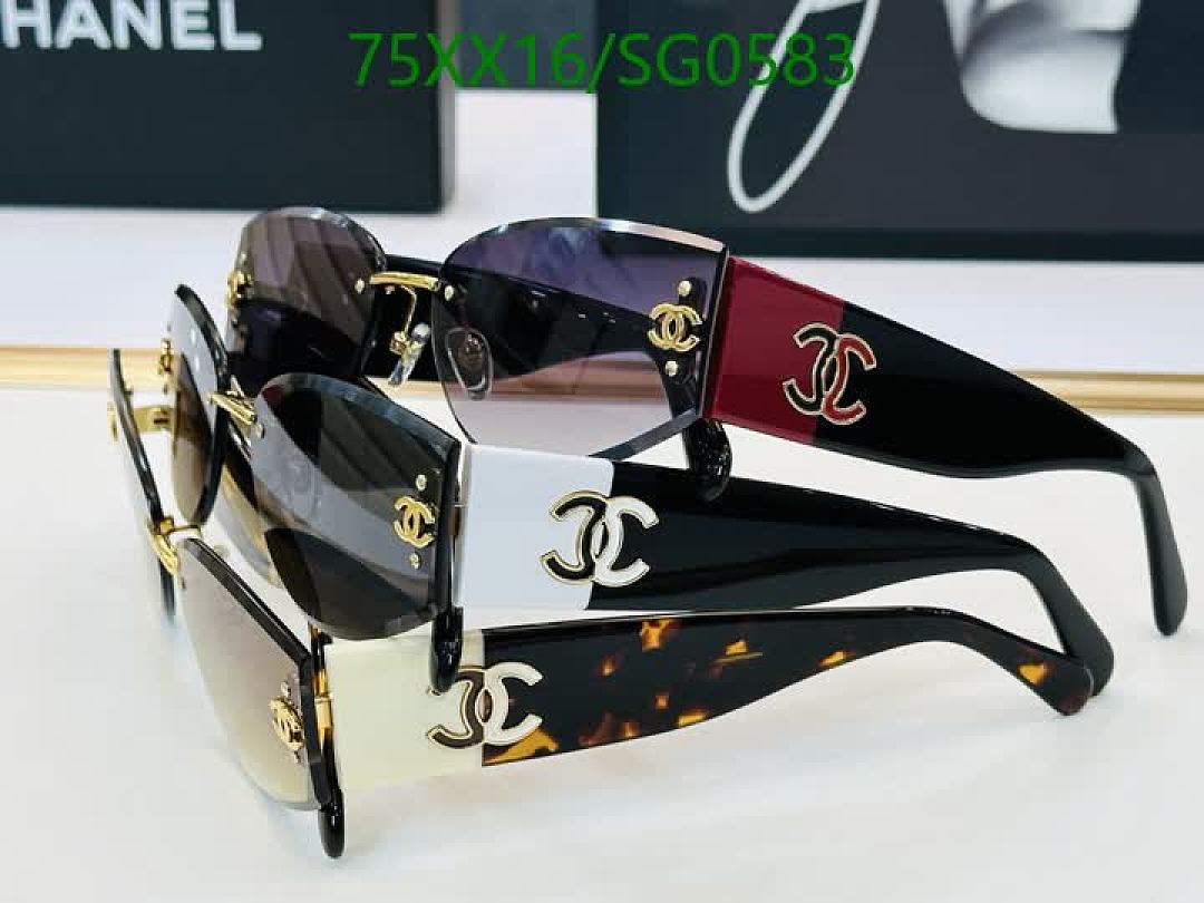 Chanel-Glasses Code: SG0583 $: 75USD