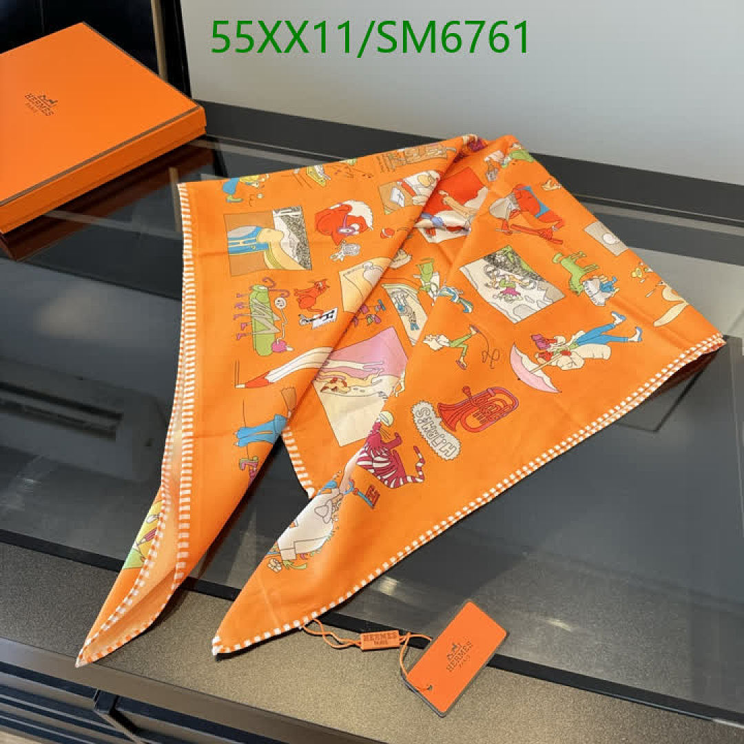 Hermes-Scarf Code: SM6761 $: 55USD