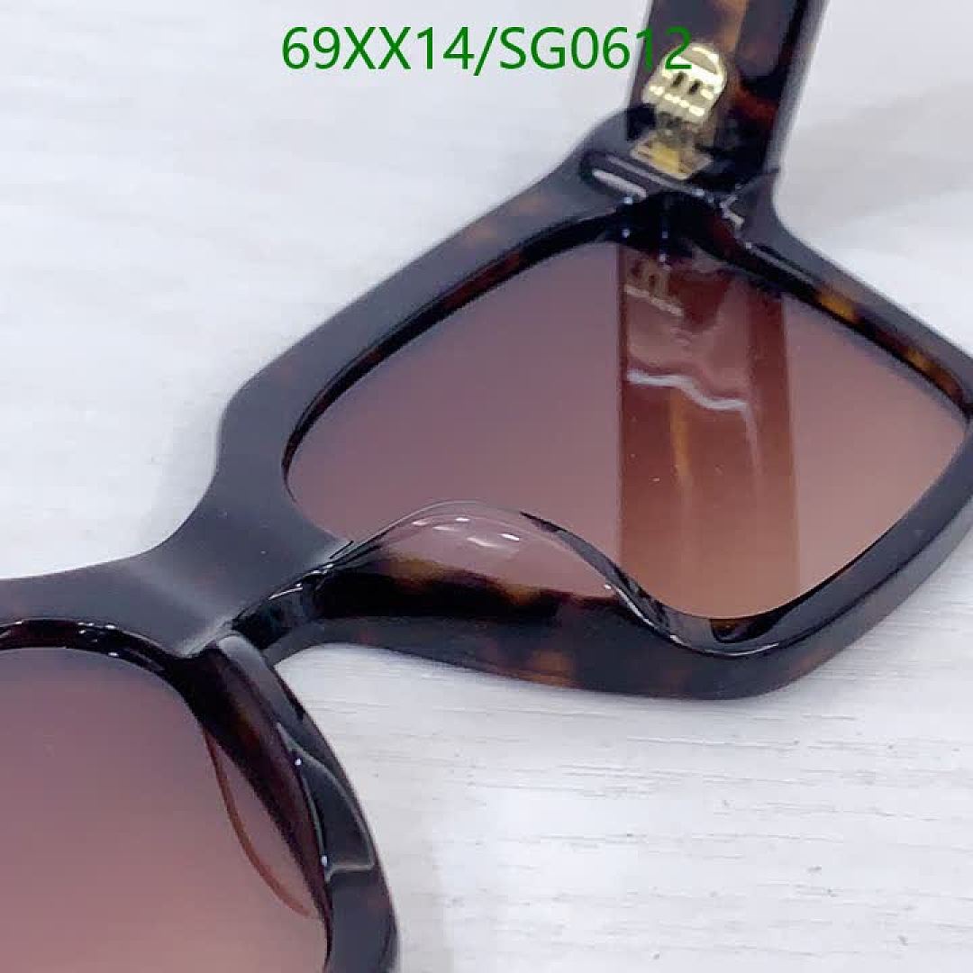 Chanel-Glasses Code: SG0612 $: 69USD