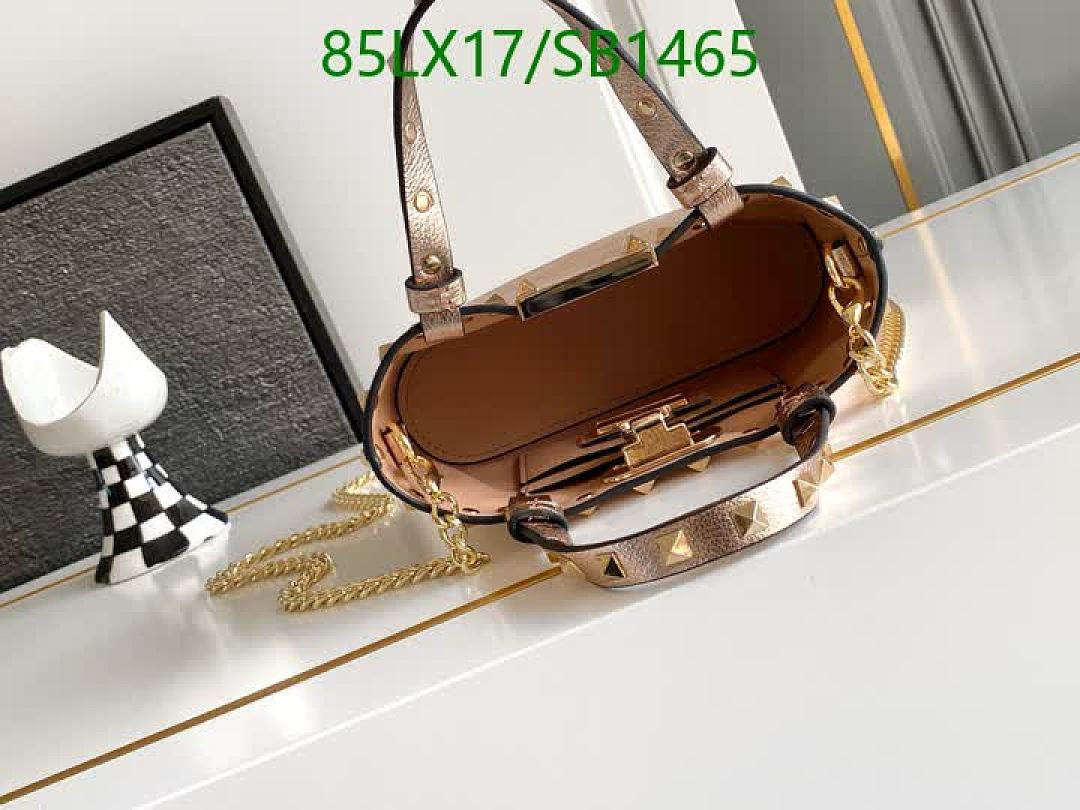 Valentino-Bag-4A Quality Code: SB1465 $: 85USD