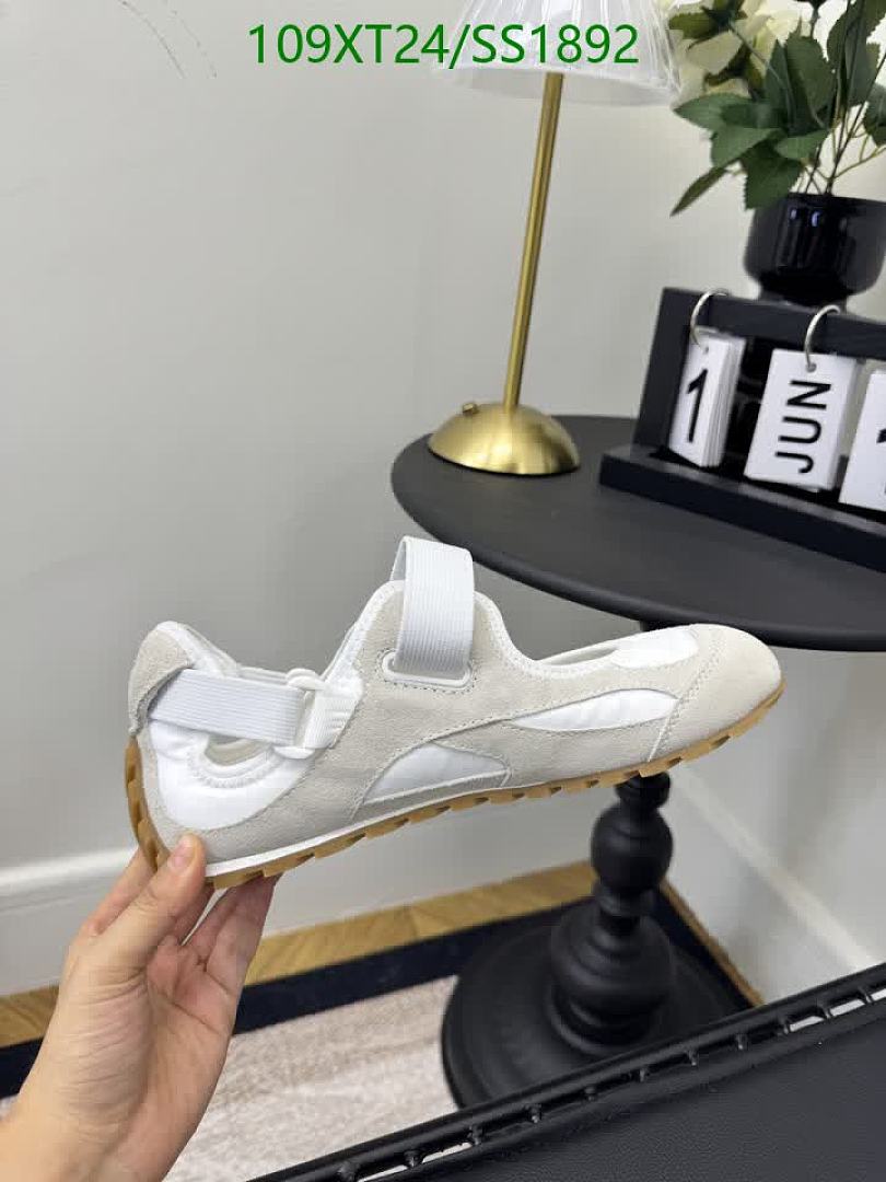 BV-Women Shoes Code: SS1892 $: 109USD