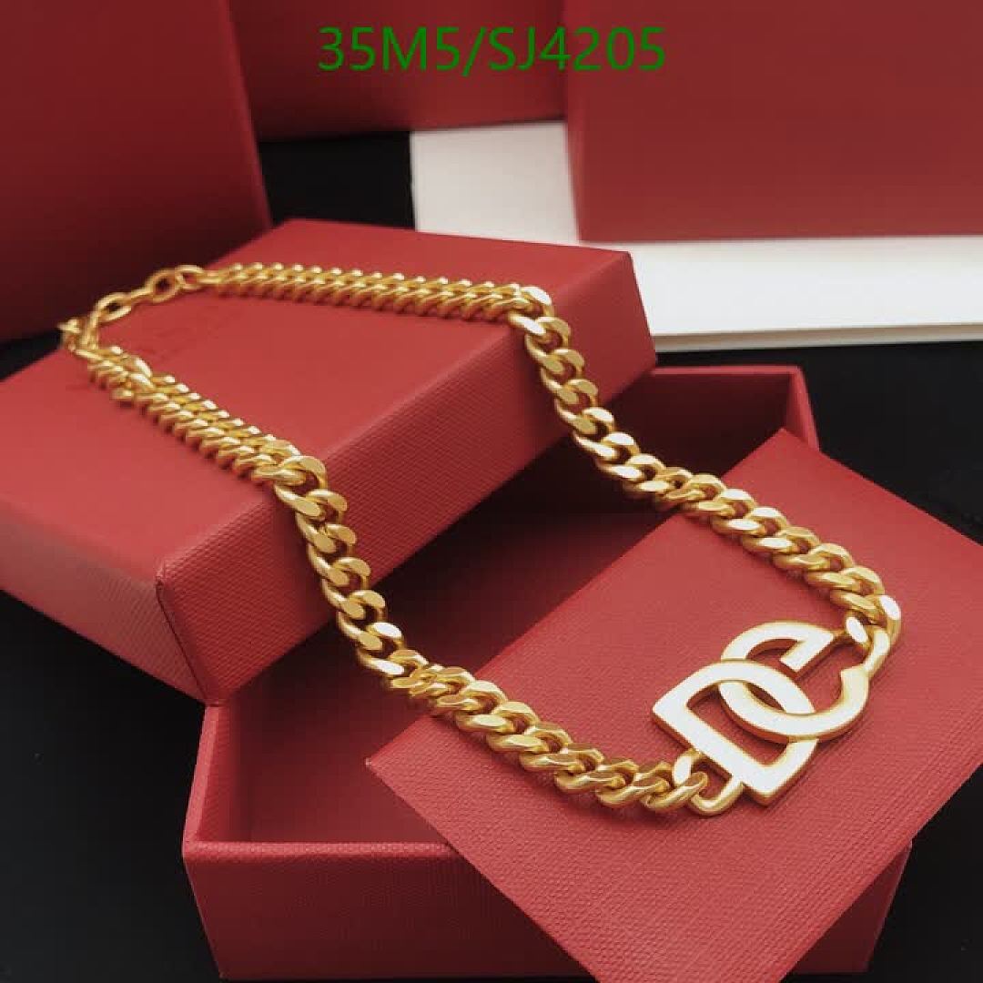 DG-Jewelry Code: SJ4205 $: 35USD