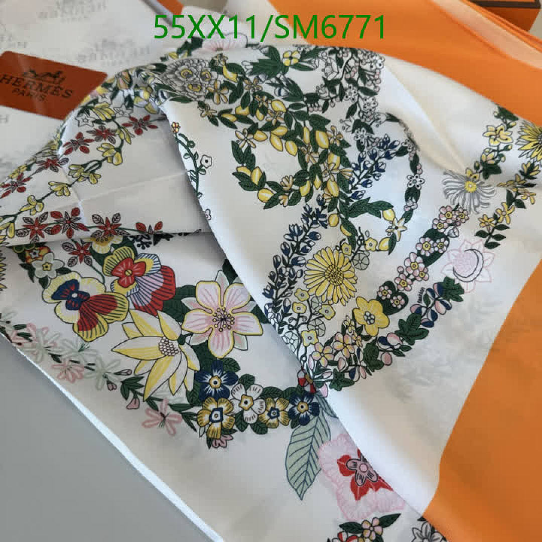 Hermes-Scarf Code: SM6771 $: 55USD