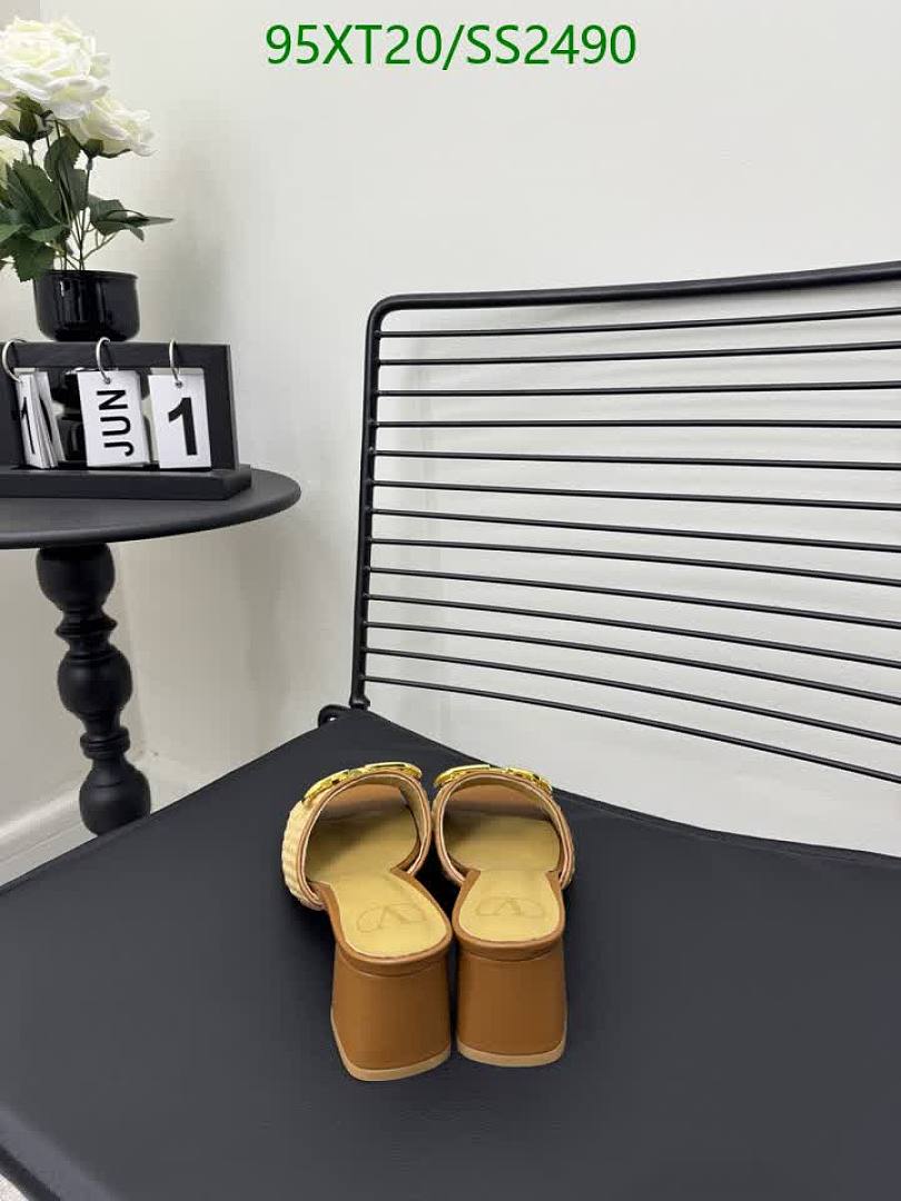 Valentino-Women Shoes Code: SS2490 $: 95USD
