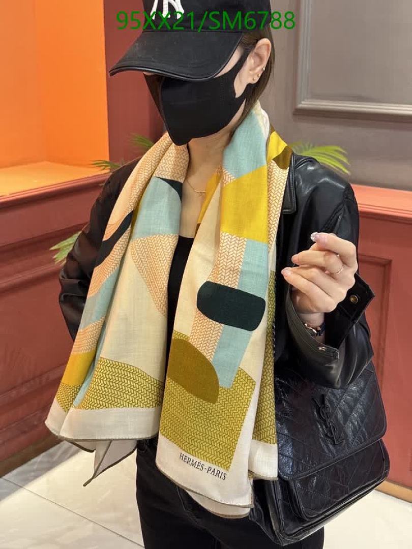 Hermes-Scarf Code: SM6788 $: 95USD