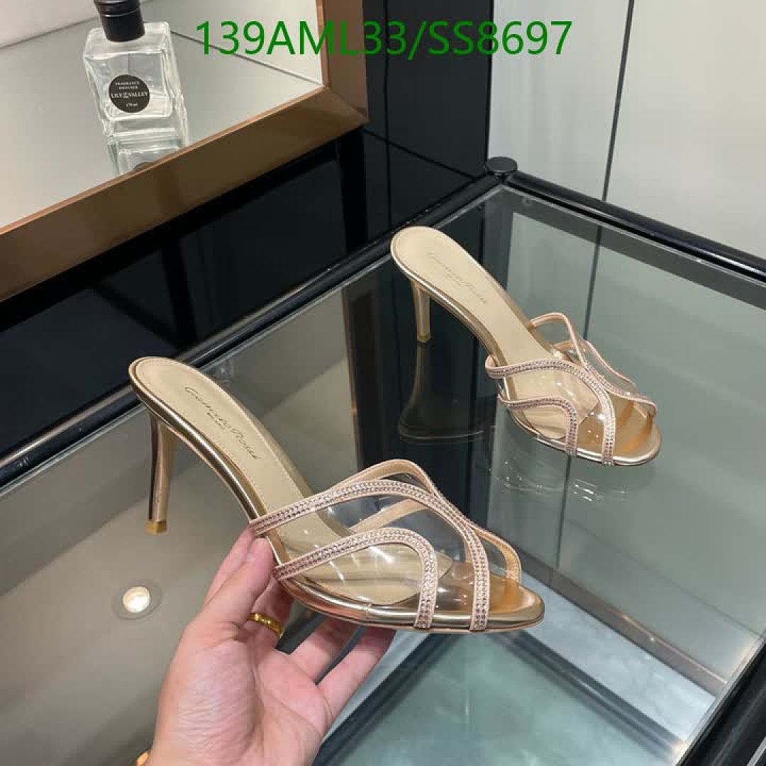 Gianvito Rossi-Women Shoes Code: SS8697 $: 139USD