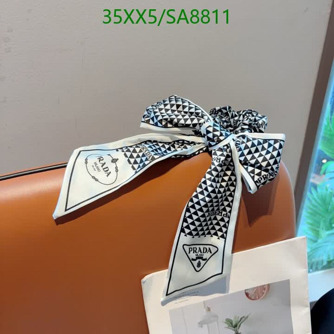 Prada-Headband Code: SA8811 $: 35USD