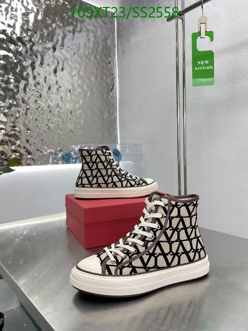 Valentino-Men shoes Code: SS2558 $: 109USD