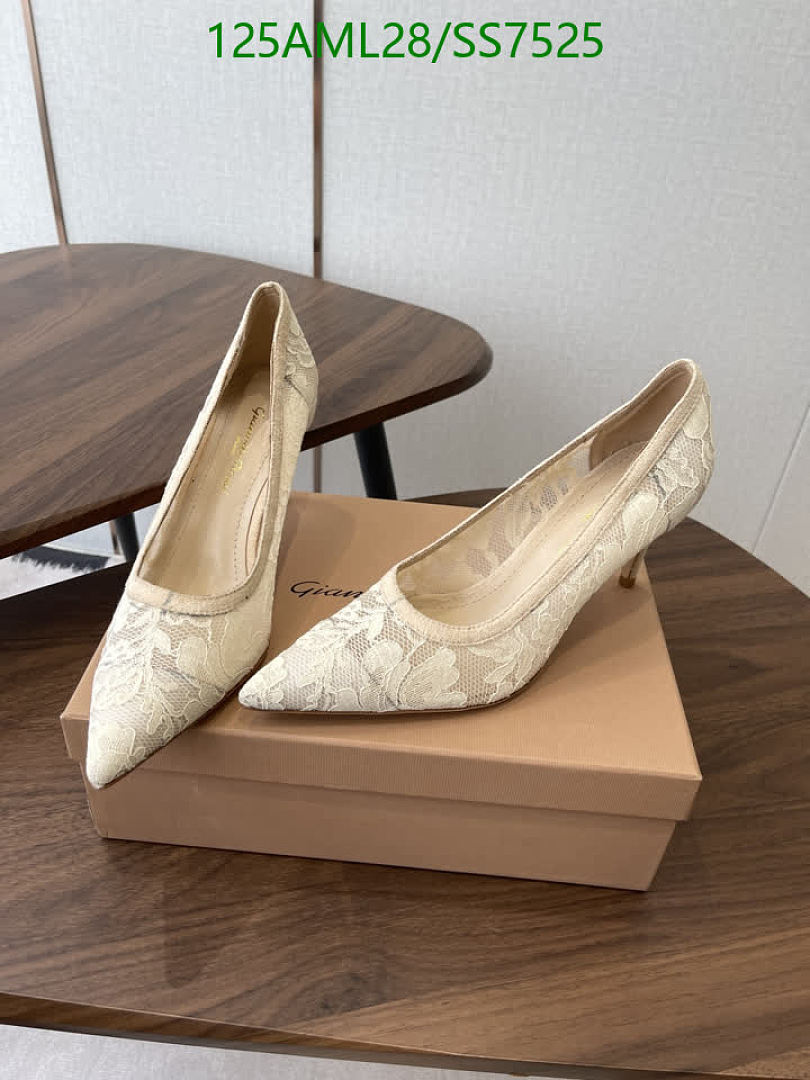Gianvito Rossi-Women Shoes Code: SS7525 $: 125USD