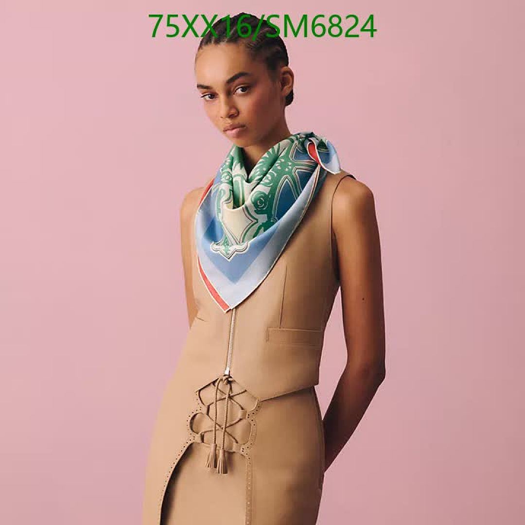 Hermes-Scarf Code: SM6824 $: 75USD