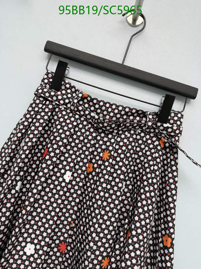 Maison Margiela-Clothing Code: SC5965 $: 95USD