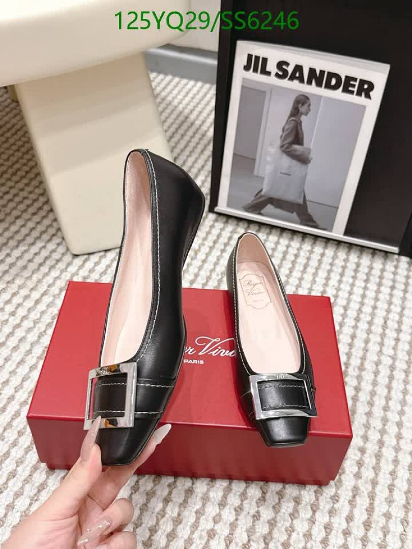Roger Vivier-Women Shoes Code: SS6246 $: 125USD