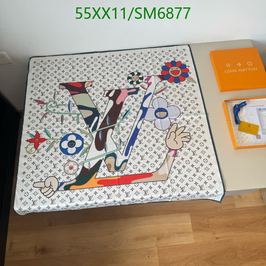 LV-Scarf Code: SM6877 $: 55USD