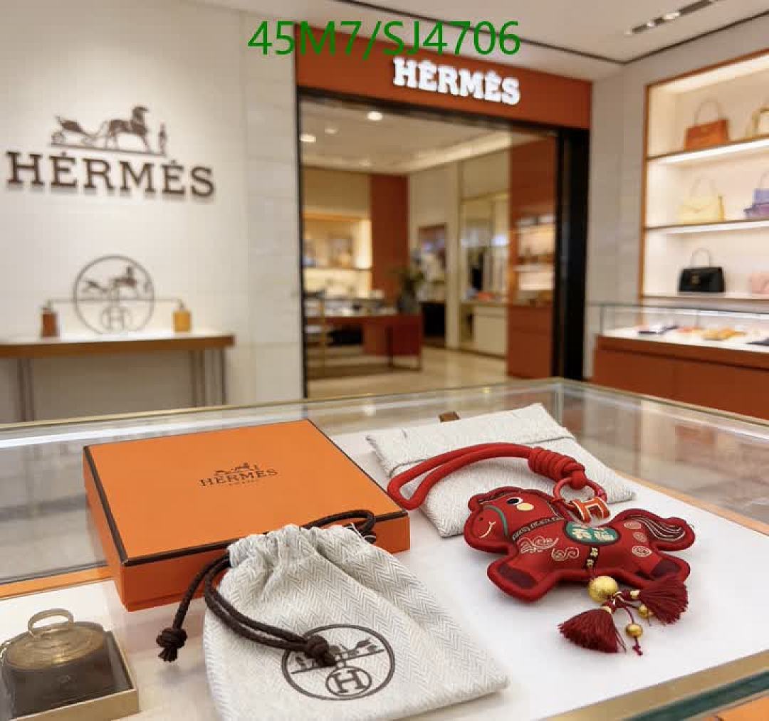 Hermes-Key pendant Code: SJ4706 $: 45USD
