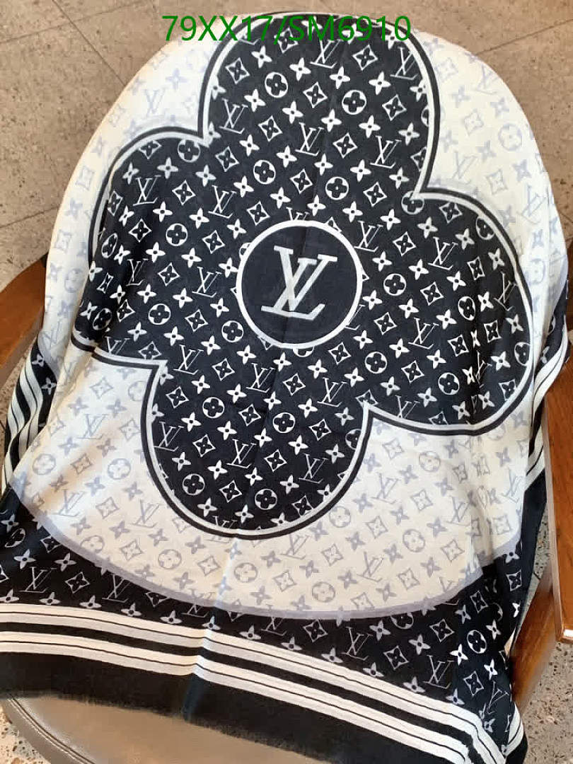 LV-Scarf Code: SM6910 $: 79USD