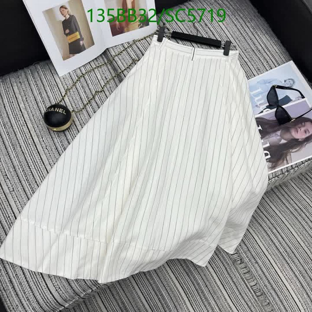 Chanel-Clothing Code: SC5719 $: 135USD