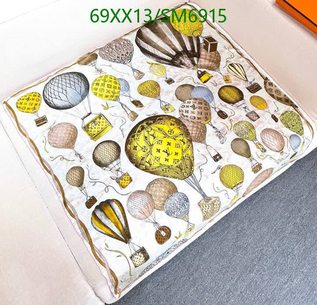 LV-Scarf Code: SM6915 $: 69USD