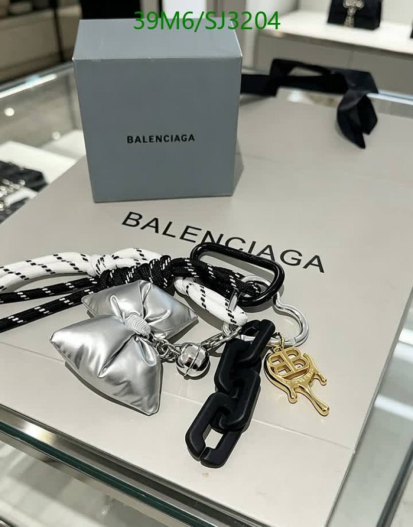 Balenciaga-Key pendant Code: SJ3204 $: 39USD