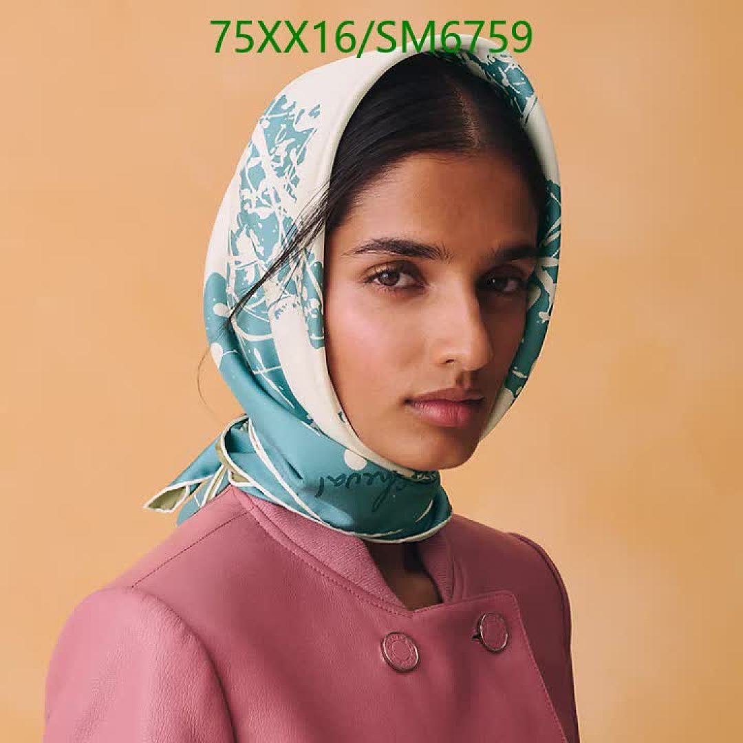 Hermes-Scarf Code: SM6759 $: 75USD
