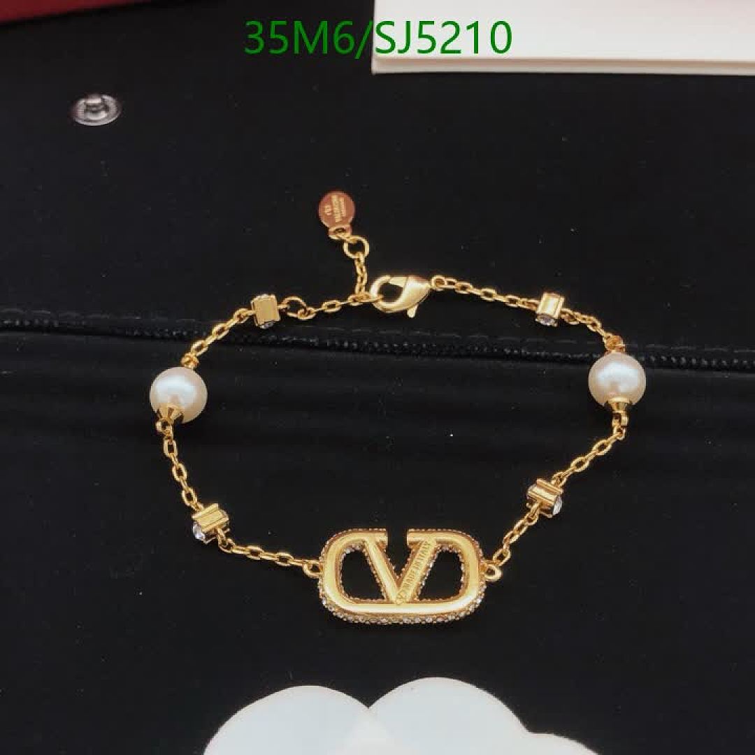 Valentino-Jewelry Code: SJ5210 $: 35USD