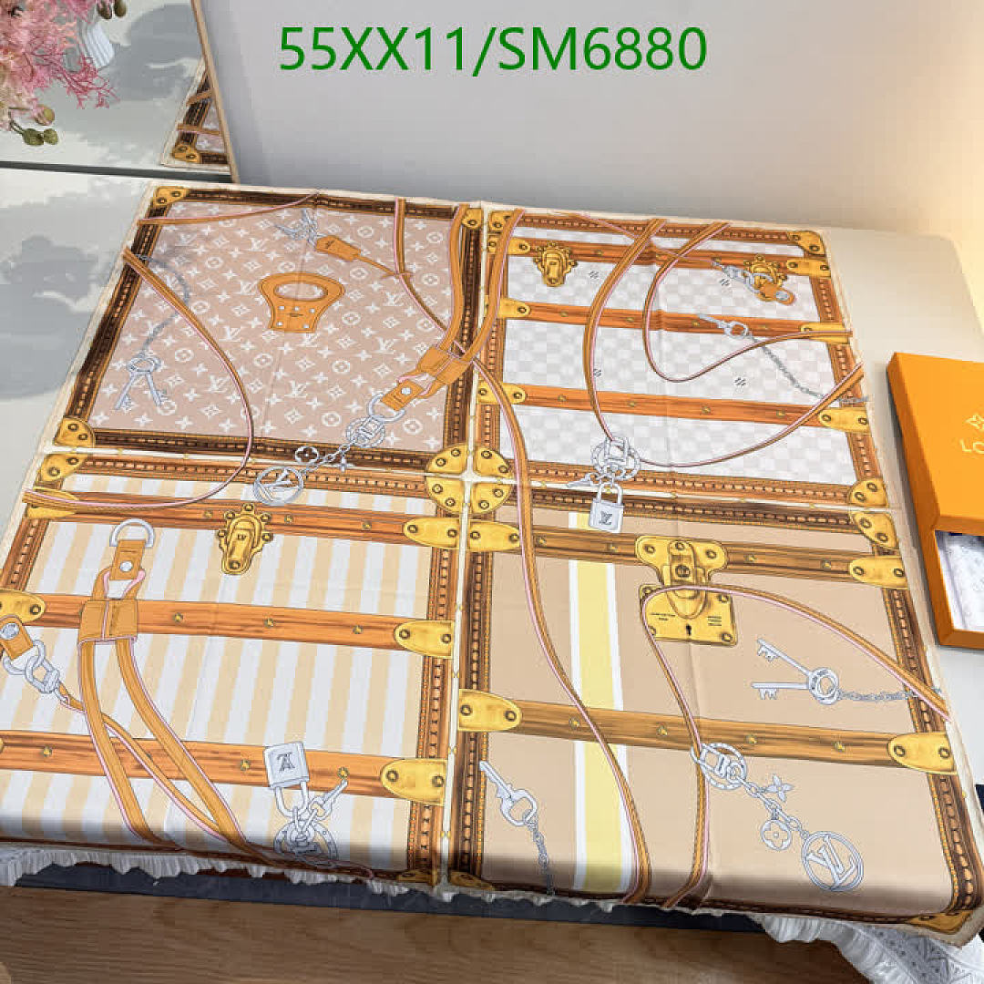 LV-Scarf Code: SM6880 $: 55USD