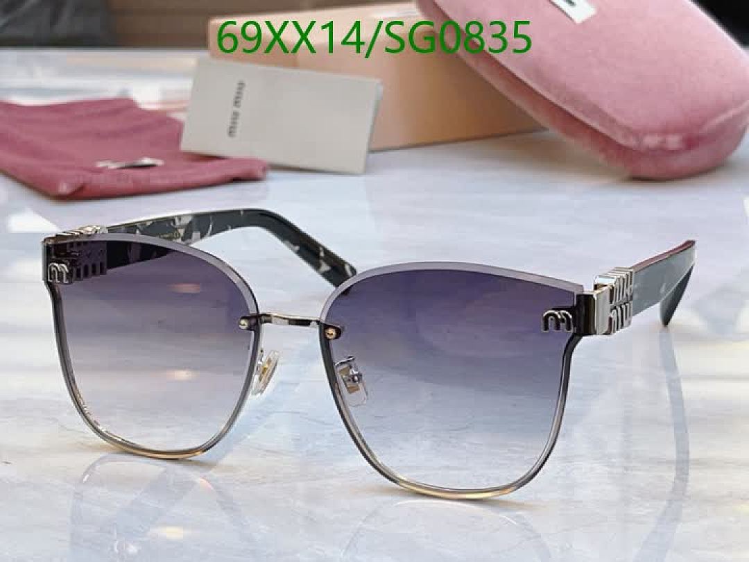 Miu Miu-Glasses Code: SG0835 $: 69USD