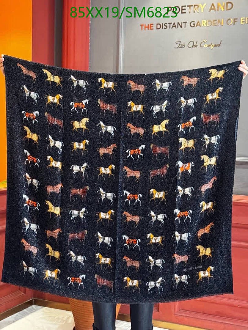 Hermes-Scarf Code: SM6823 $: 85USD