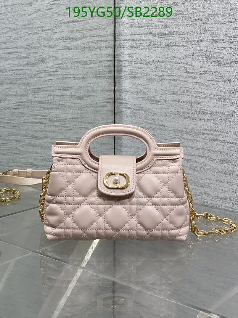 Dior-Bag-Mirror Quality Code: SB2289 $: 195USD