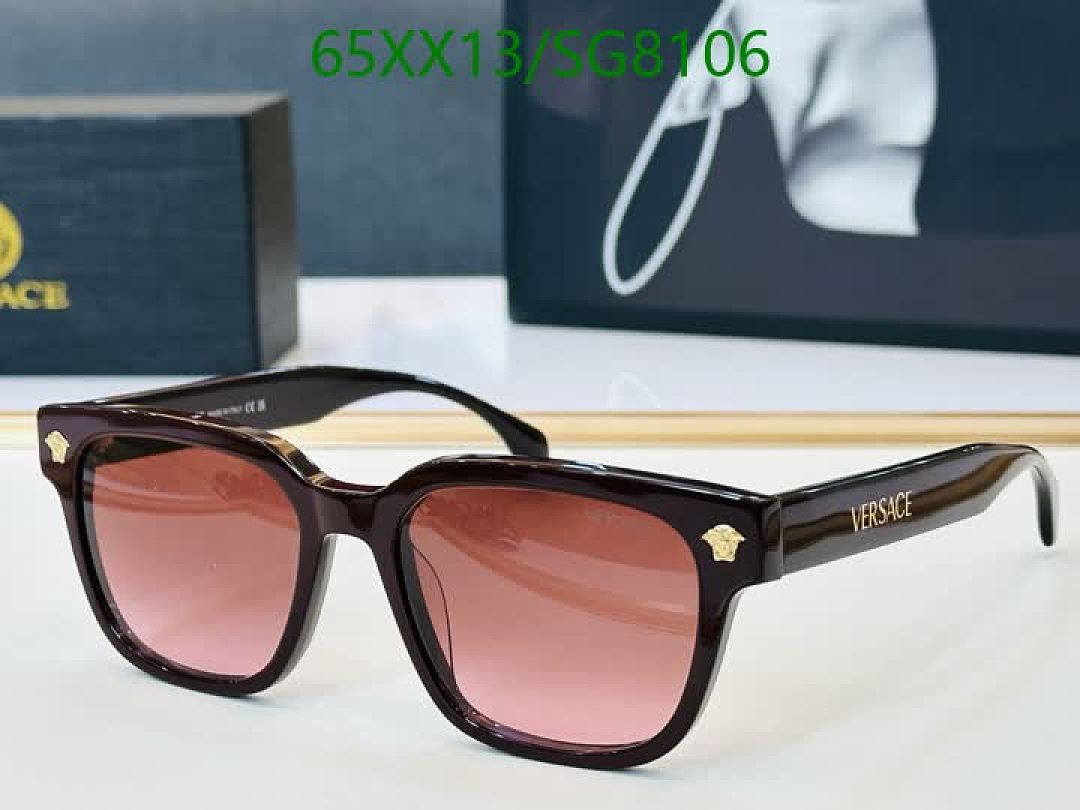 Fendi-Glasses Code: SG8106 $: 65USD