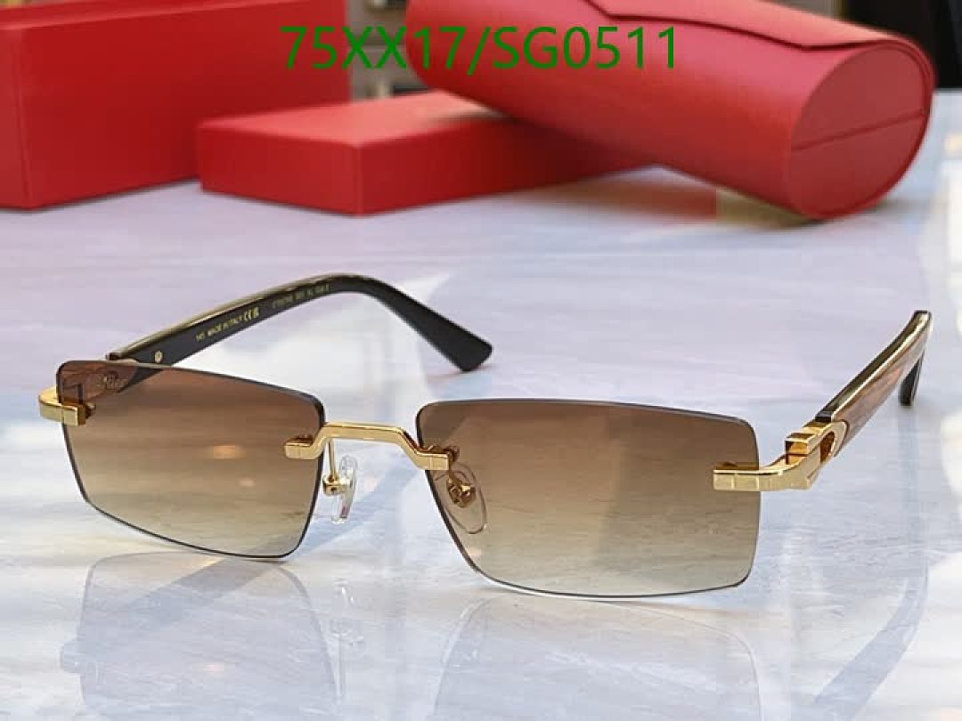 Cartier-Glasses Code: SG0511 $: 75USD