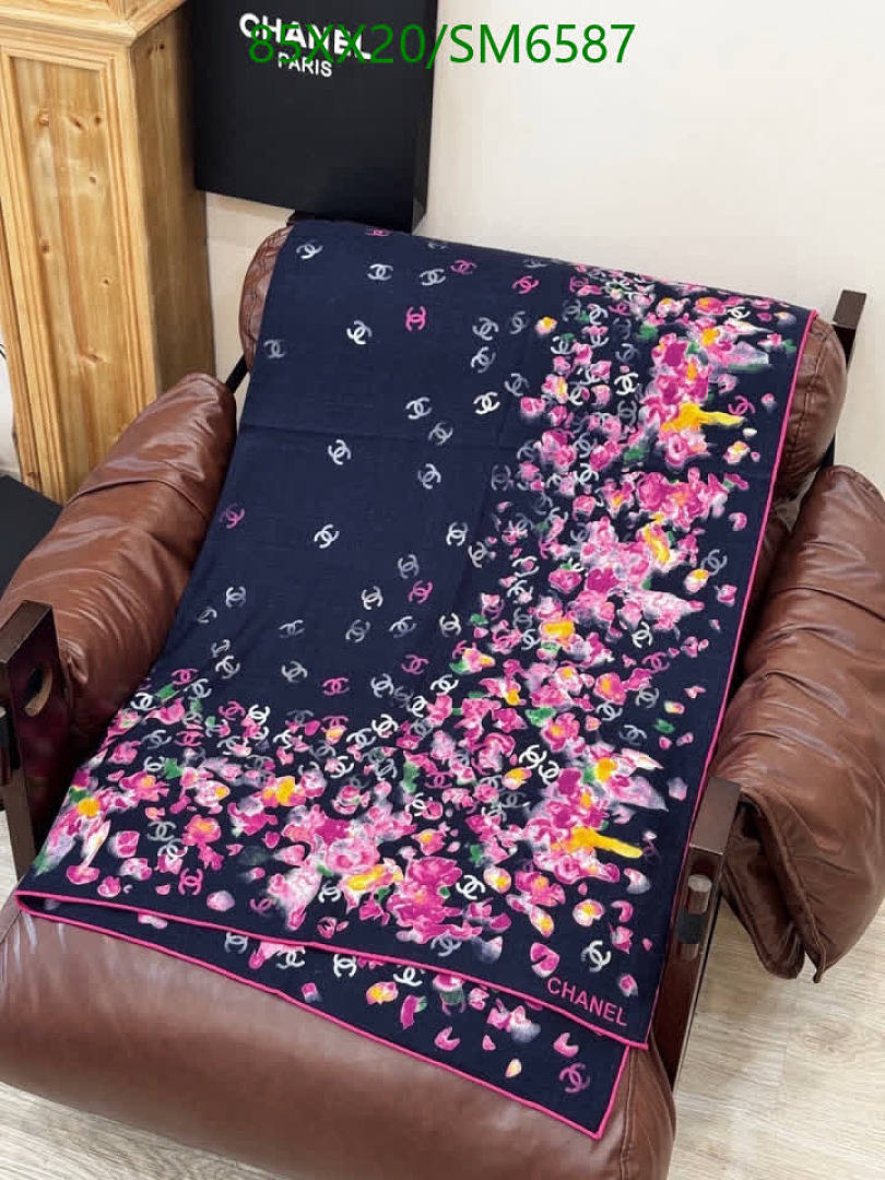 Chanel-Scarf Code: SM6587 $: 85USD