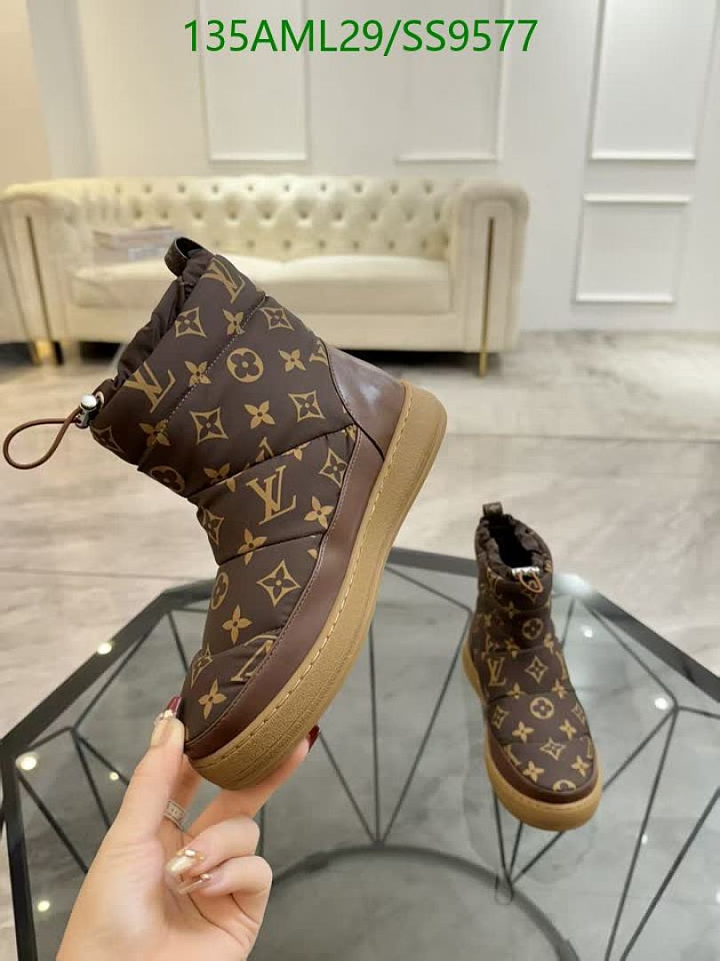 Boots-Women Shoes Code: SS9577 $: 135USD