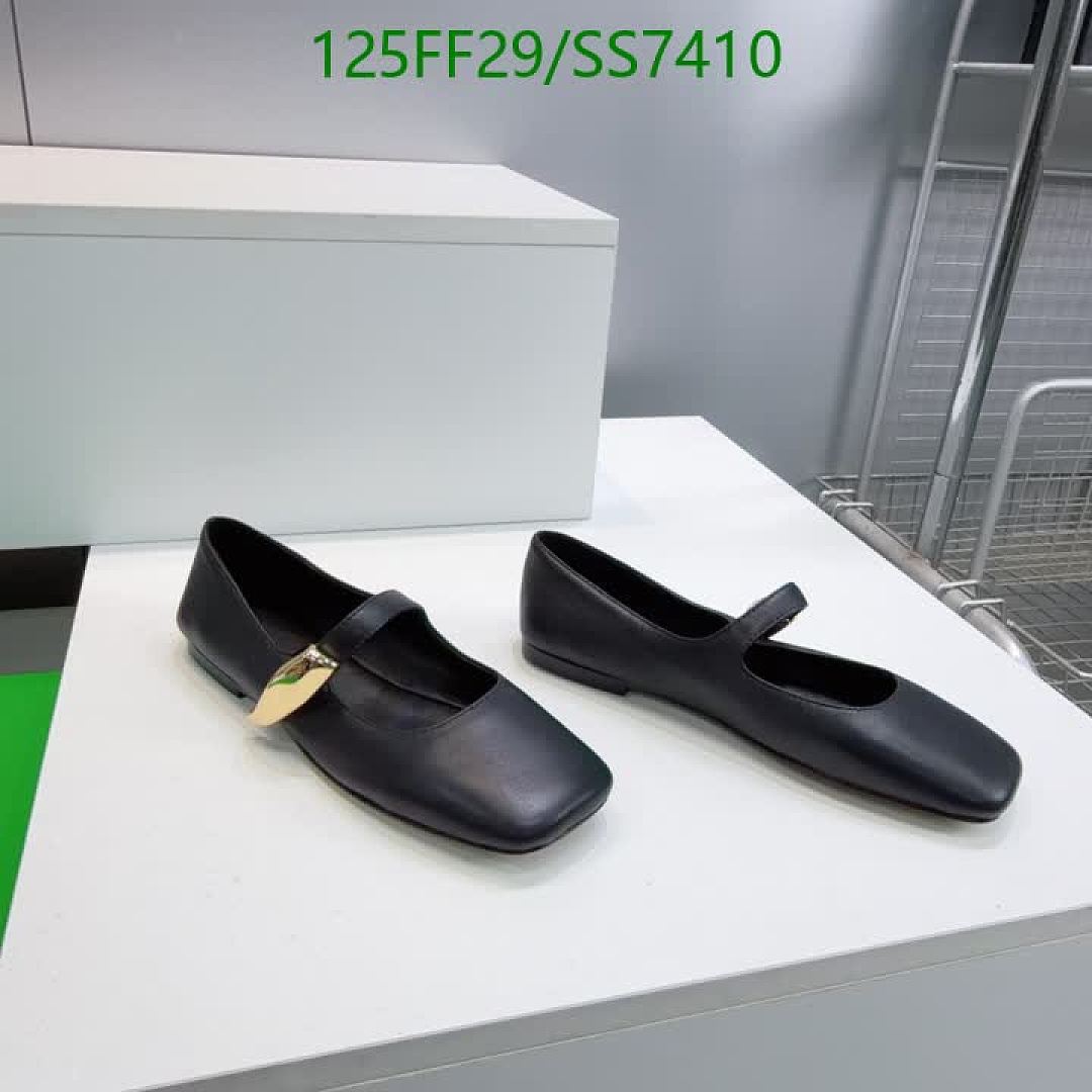 BV-Women Shoes Code: SS7410 $: 125USD