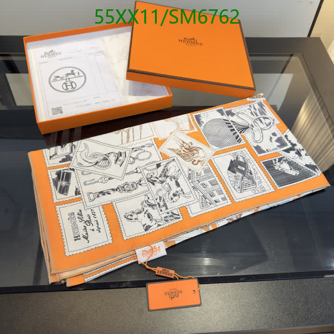 Hermes-Scarf Code: SM6762 $: 55USD