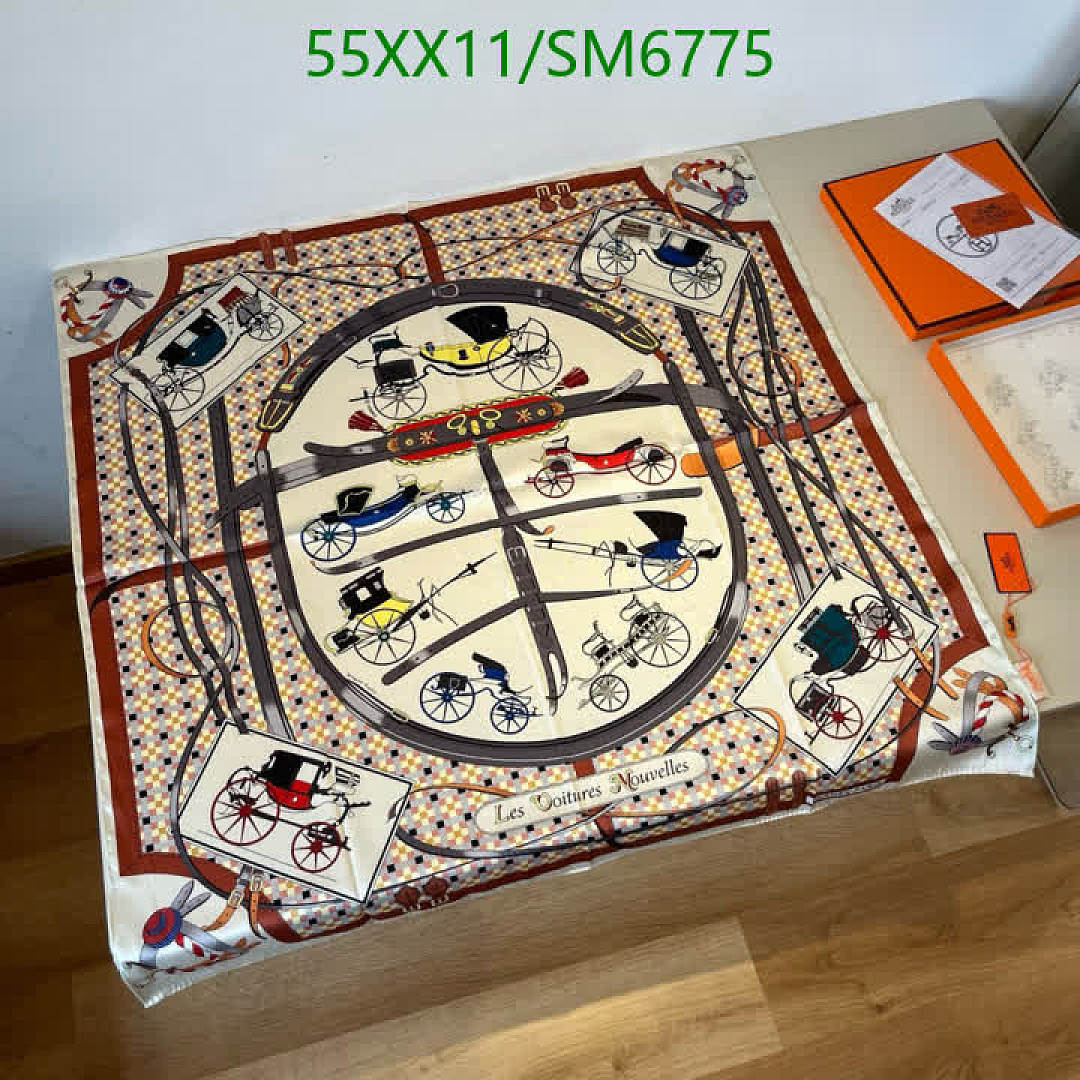 Hermes-Scarf Code: SM6775 $: 55USD