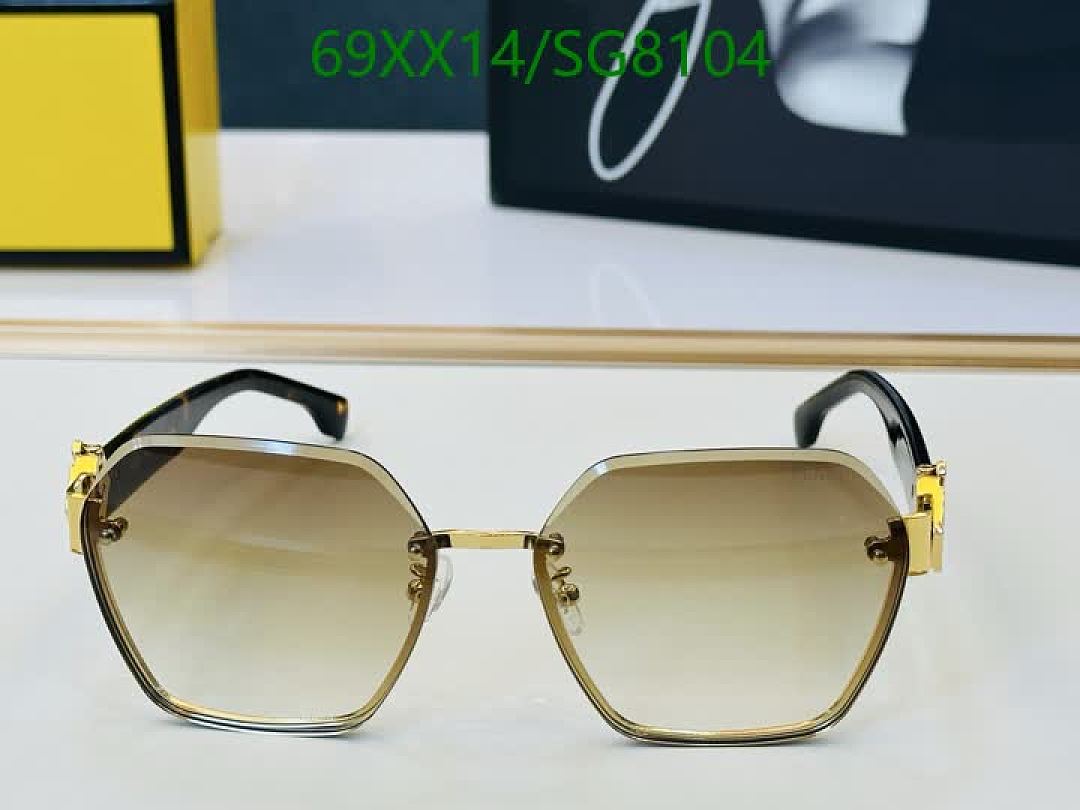 Fendi-Glasses Code: SG8104 $: 69USD