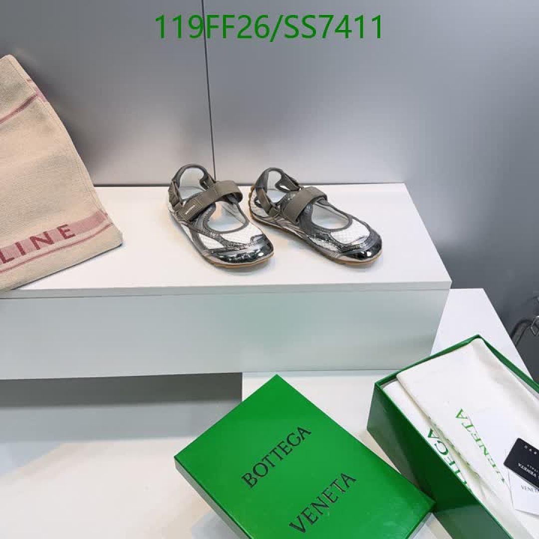 BV-Women Shoes Code: SS7411 $: 119USD