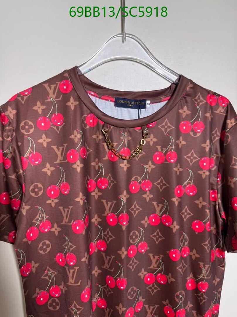 LV-Clothing Code: SC5918 $: 69USD