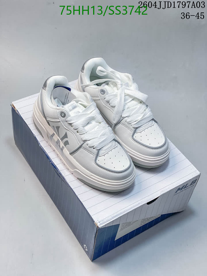 Nike-Men shoes Code: SS3742 $: 75USD