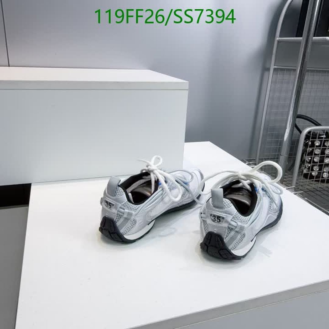 Balenciaga-Women Shoes Code: SS7394 $: 119USD