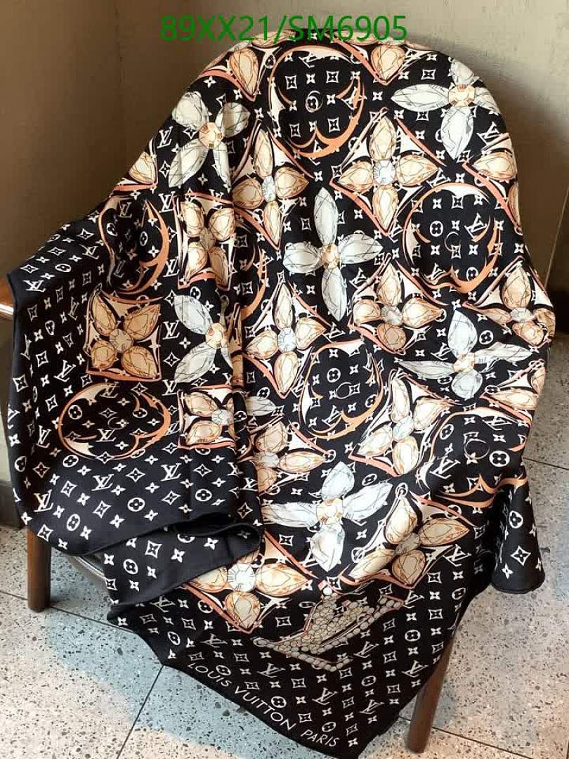 LV-Scarf Code: SM6905 $: 89USD
