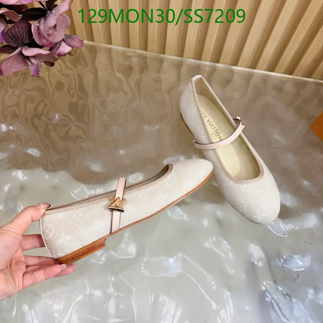 LV-Women Shoes Code: SS7209 $: 129USD