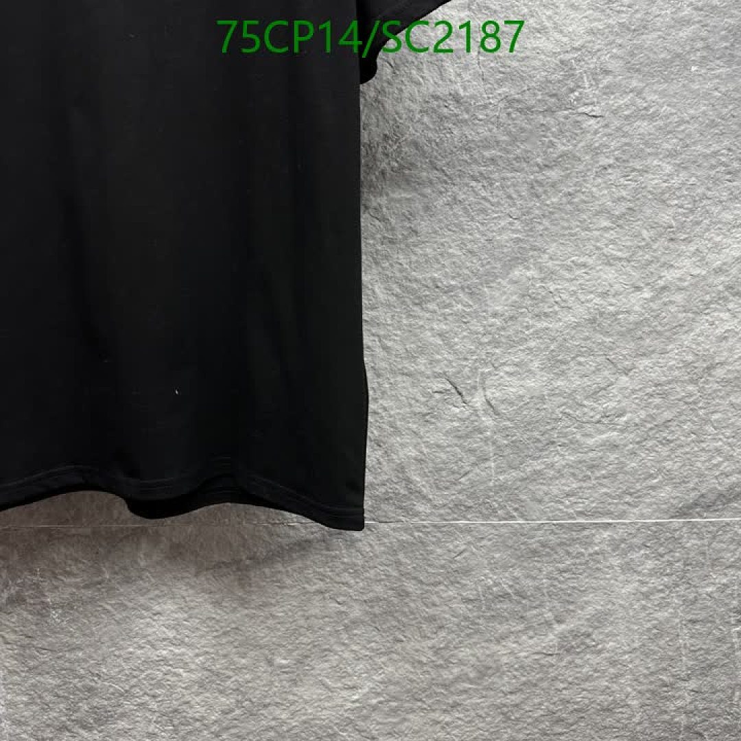 LV-Clothing Code: SC2187 $: 75USD