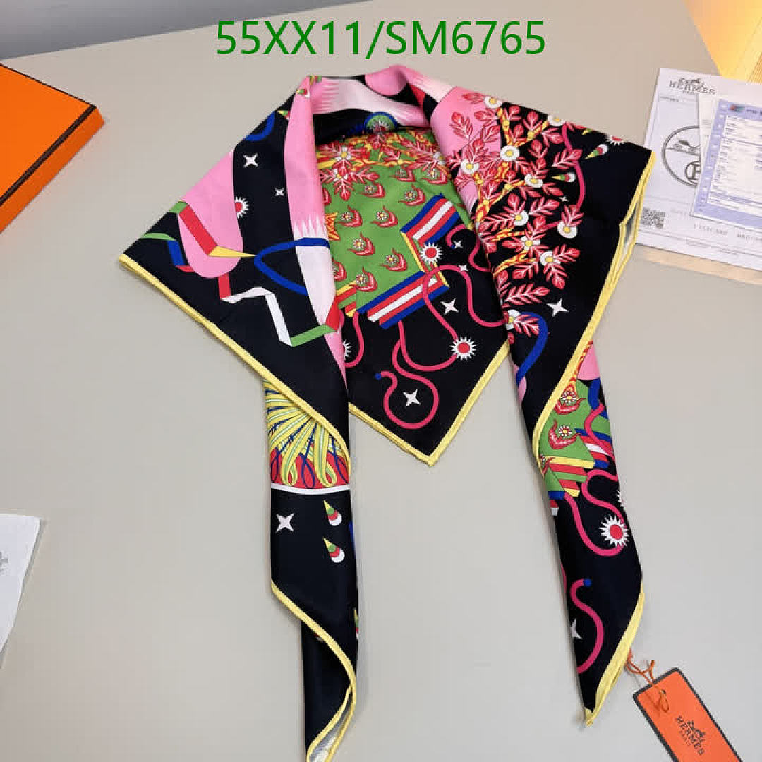 Hermes-Scarf Code: SM6765 $: 55USD