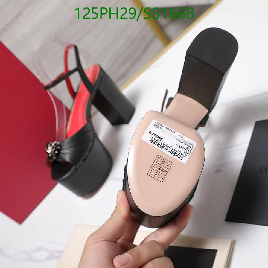 Valentino-Women Shoes Code: SS1668 $: 125USD